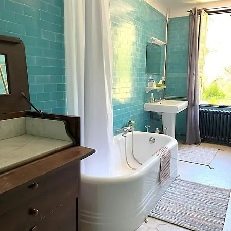 Villa Magdala-Chambre D'Hote 1 Bed & Breakfast 3*